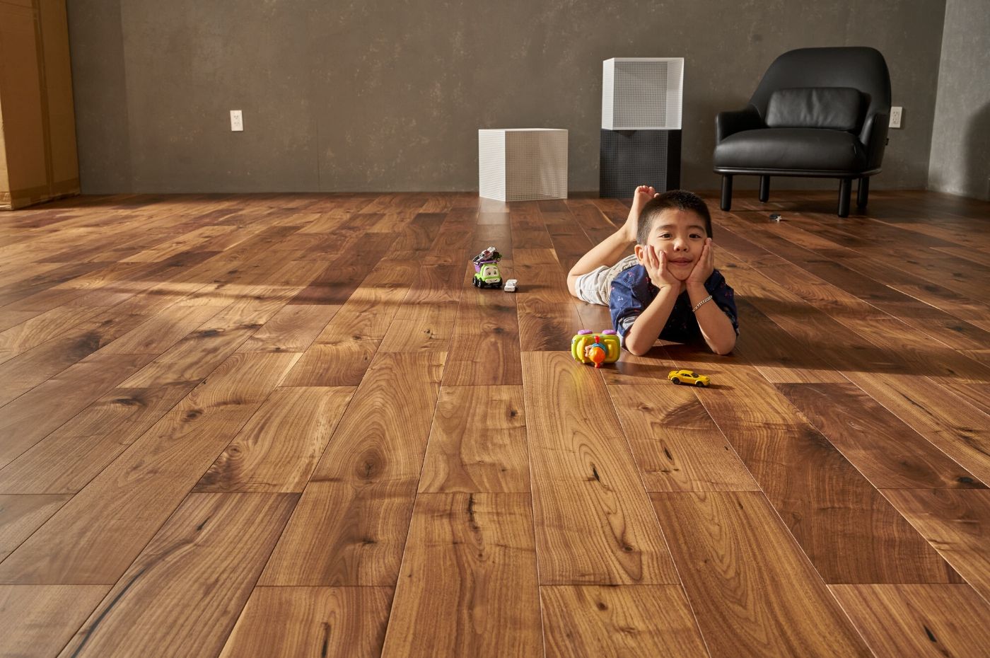 Sàn gỗ plywood là gì? Sàn gỗ plywood có tốt hay không?